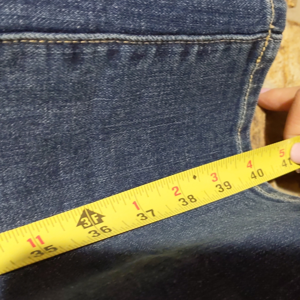 Old Navy Boyfriend Straight/Droit Jeans - Picture 9 of 10